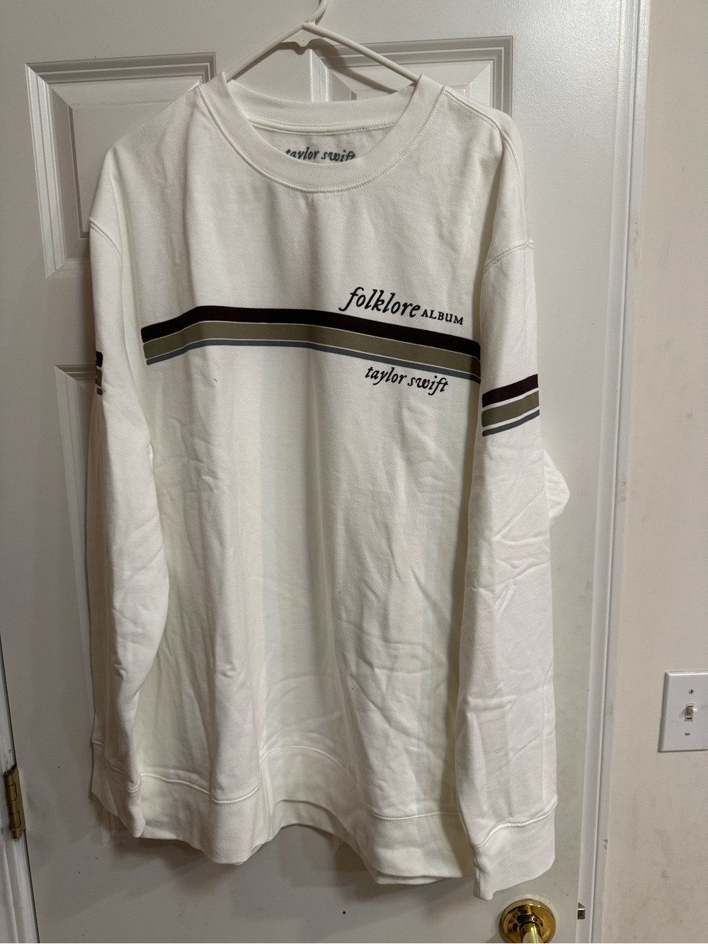 Taylor Swift White Graphic Long-Sleeve Sweatshirt -Folklore Album